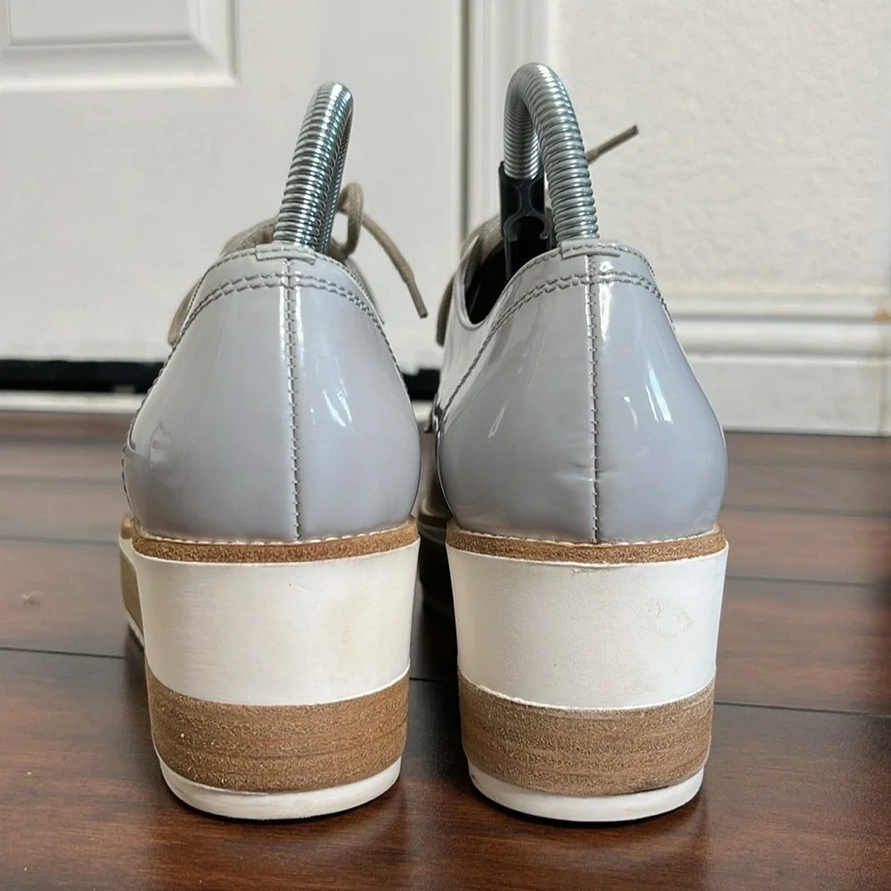 Janet Sport Platform Oxfords Women's size 39 Grey Patent Leather Lace Up Wedge‎